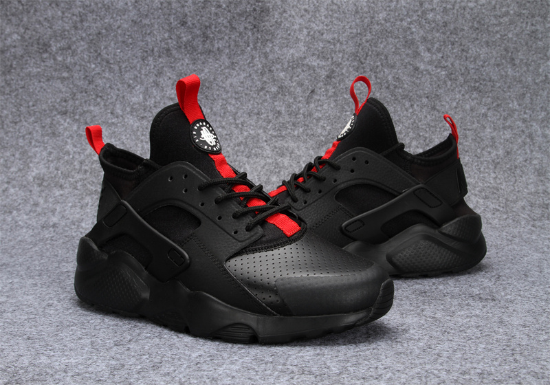 nike air huarache rouge et noir