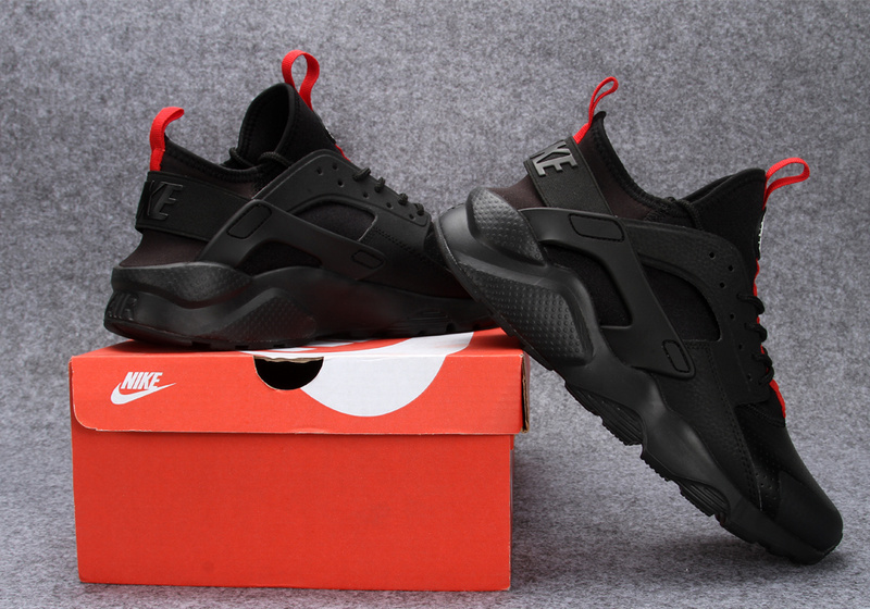 nike air huarache rouge et noir