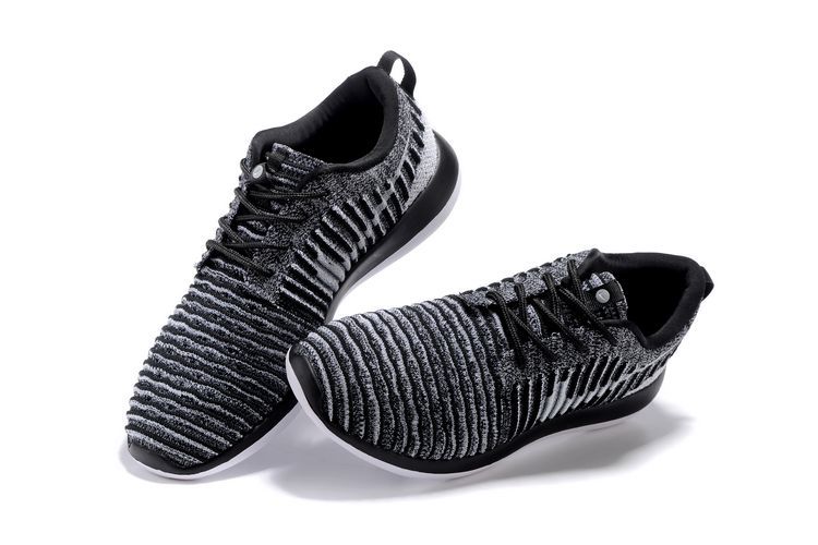 nike roshe run homme noir