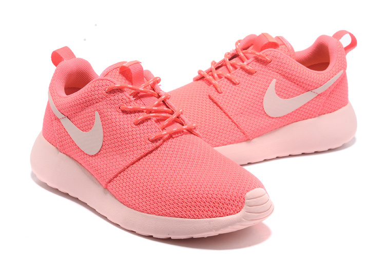 nike roshe run pas cher taille 39