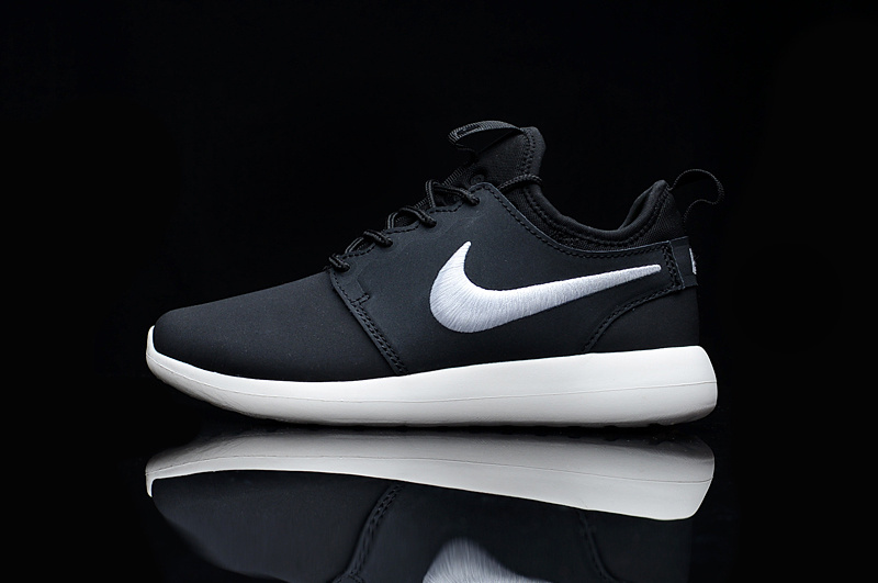 nike roshe run brun