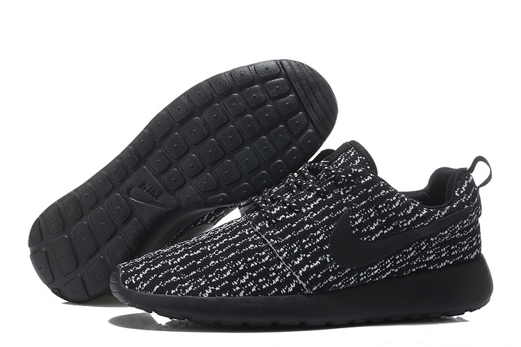 nike roshe flyknit noir